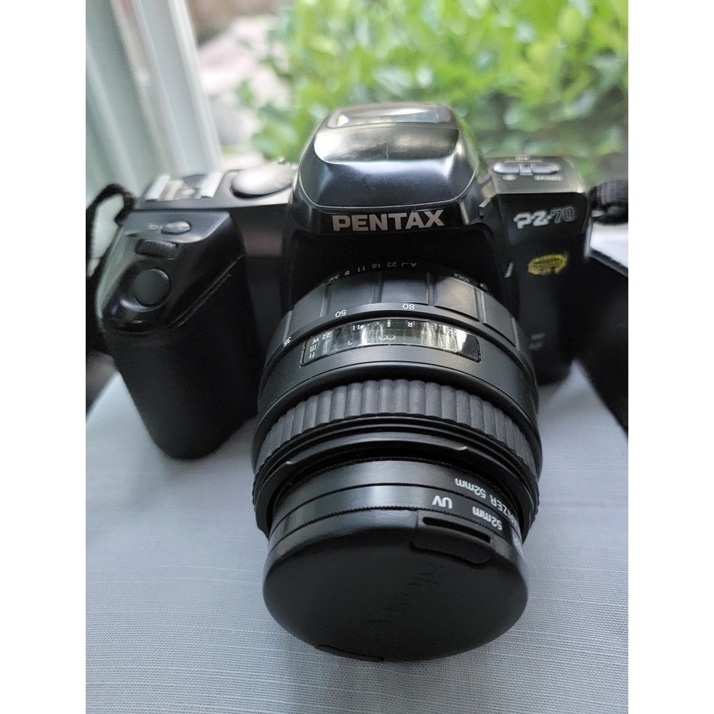 Pentax PZ-70 35mm SLR Camera 35-80mm Zoom Lens New Battery and Samsonite Bag